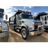 Image 4 : 2024 MACK GR64F Dump Truck