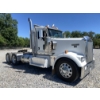 Image 4 : 2016 KENWORTH W900 Day Cab Truck