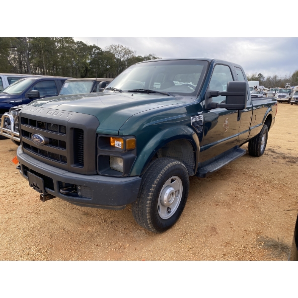 2008 FORD F250 XL Pickup Truck