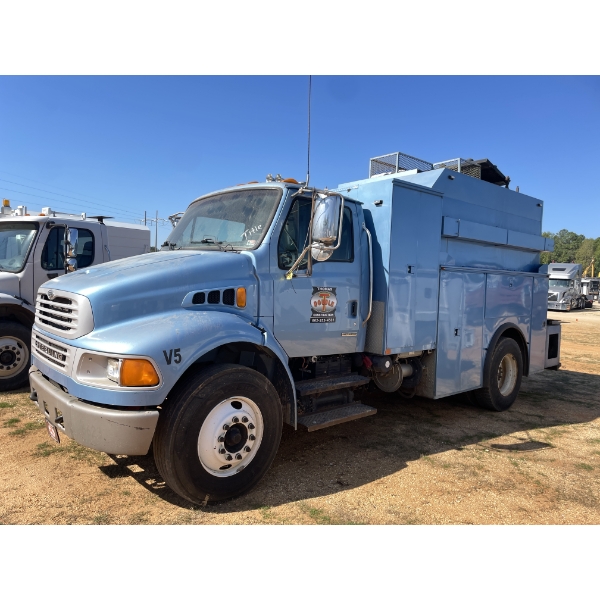 2009 STERLING ACTERRA Service / Mechanic Truck