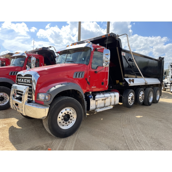 2023 MACK GR104F Dump Truck
