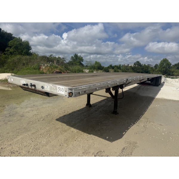 2009 REITNOUER  Flatbed Trailer
