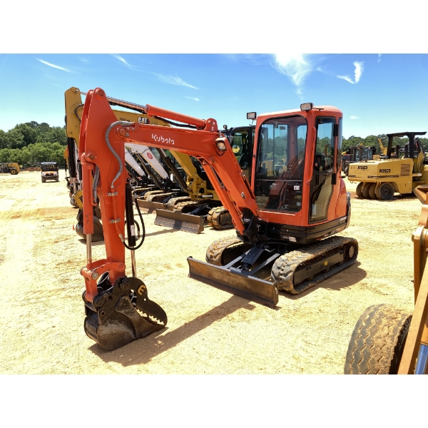 2021 KUBOTA KX71-3 Excavator - Mini
