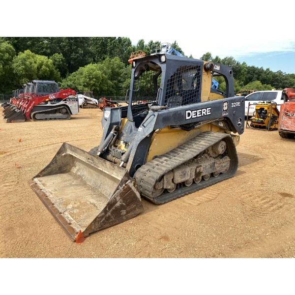 2015 JOHN DEERE 329E Skid Steer Loader - Crawler