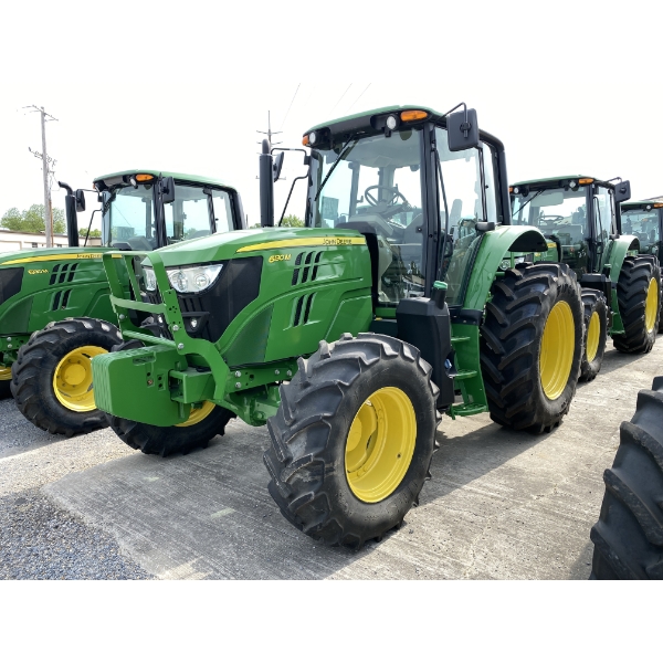 2018 JOHN DEERE 6130M Farm Tractor