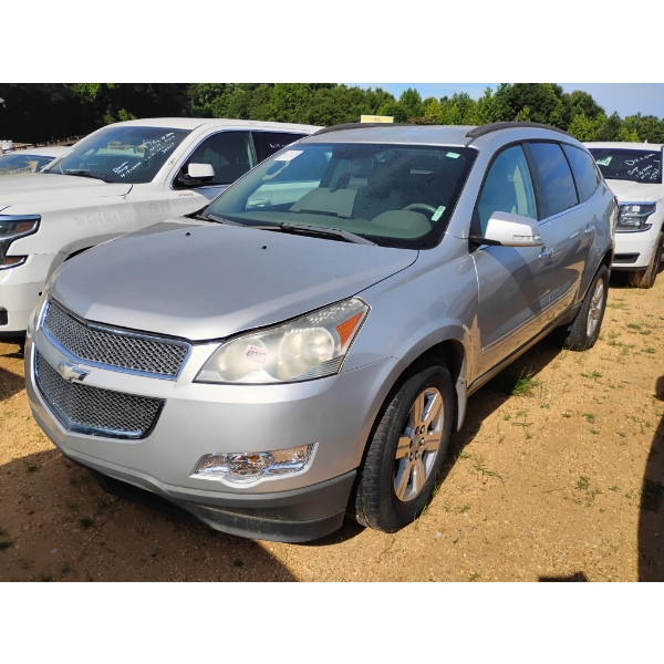 2011 CHEVROLET TRAVERSE LT SUV