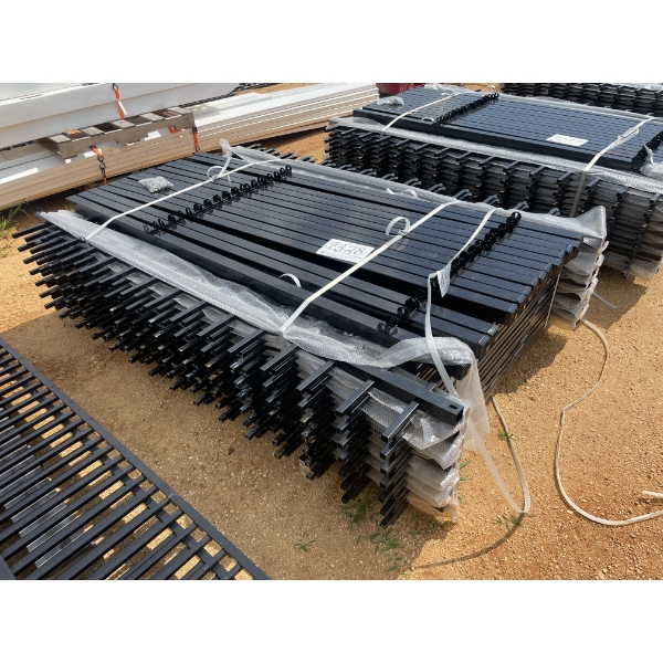 STEEL FENCE, APPROX 100', 14 PANELS, 5' x 7', 14 POST & HARDWARE