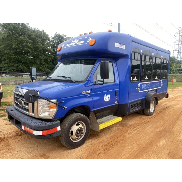 2014 FORD E350 Bus