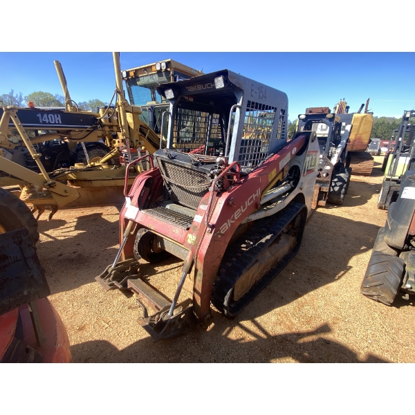 2014 TAKEUCHI TL8 Skid Steer Loader - Crawler
