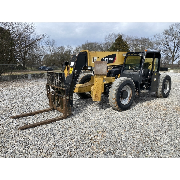 2014 CAT TL943C Forklift - Telehandler