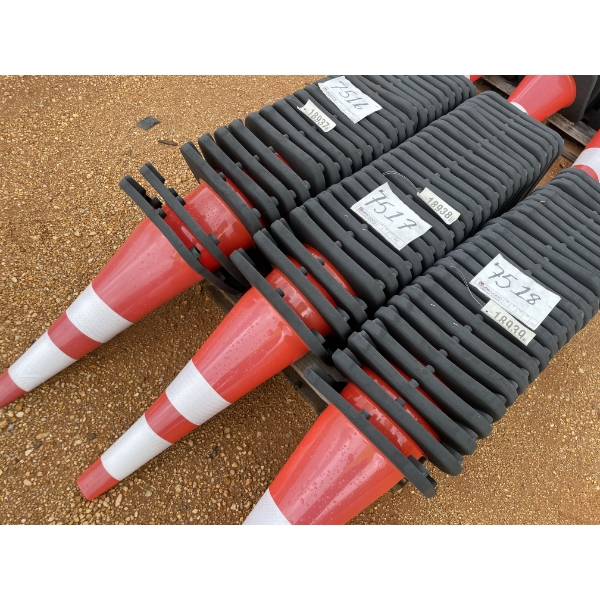 SAFETY CONES APPROX 25 EA