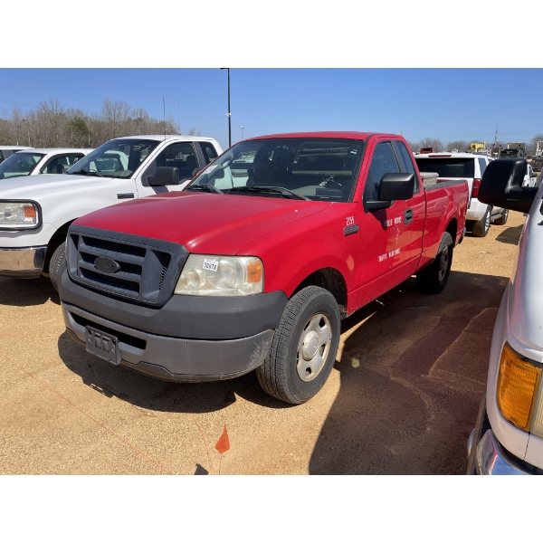 2007 FORD F150 XL Pickup Truck