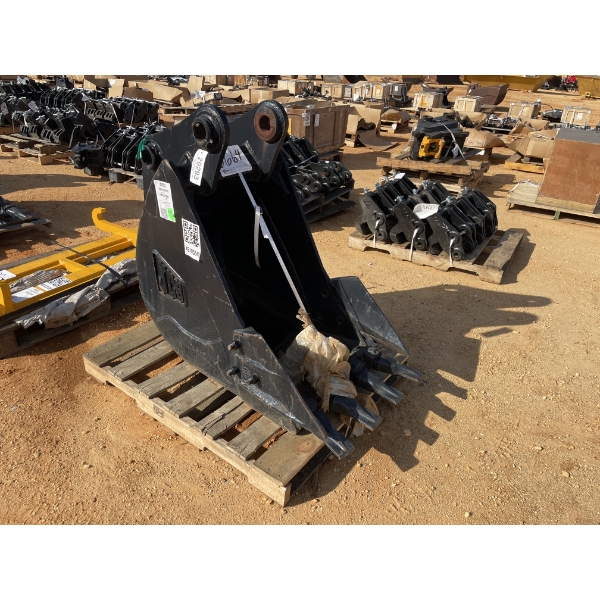 JCB 24" BUCKET