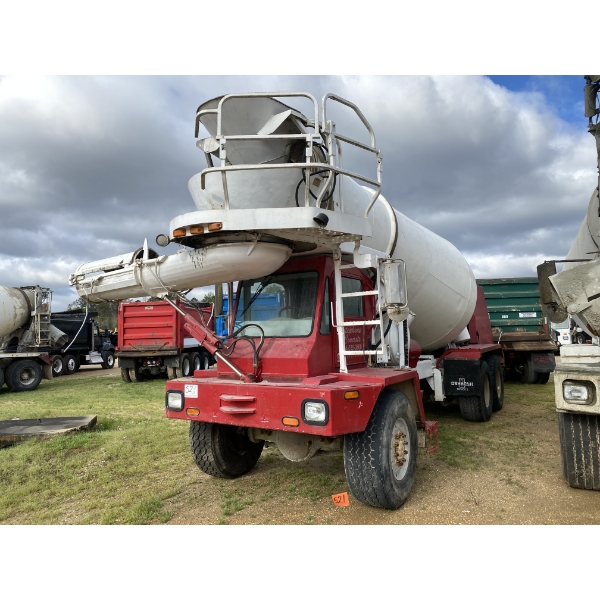 2005 OSHKOSH S SERIES Concrete Mixer / Pump Truck
