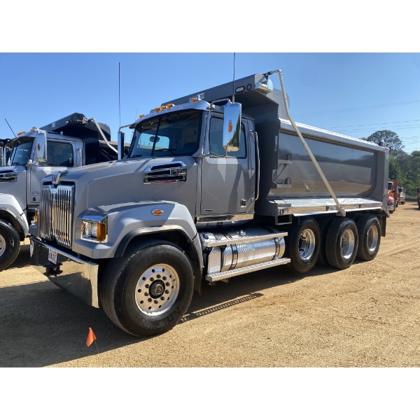 2021 WESTERN STAR 4700 SF Dump Truck
