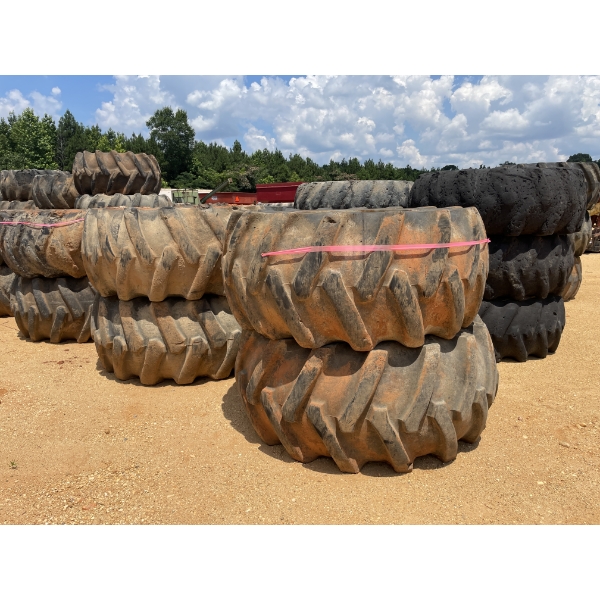 LOG SKIDDER TIRES & RIMS (4EA)