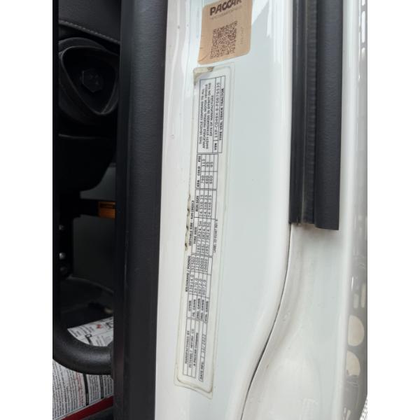2023 PETERBILT 567 Day Cab Truck