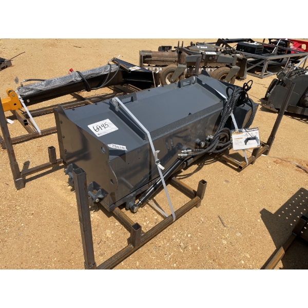 GIYI MB77 105" MANURE BUCKET