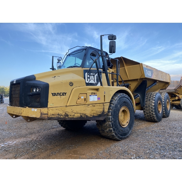 2012 CAT 740B Articulated Truck