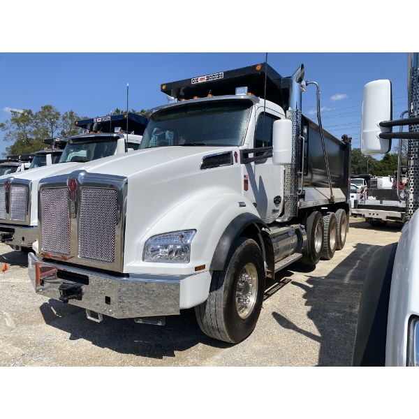2025 KENWORTH T880 Dump Truck