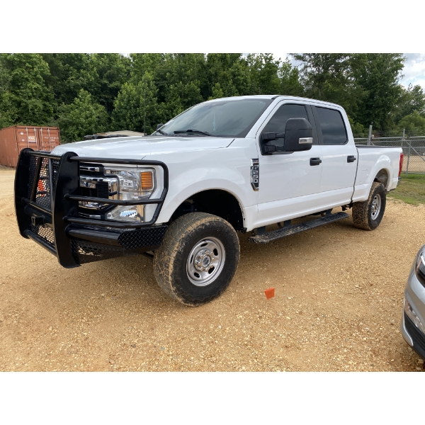 2022 FORD F250 STX Pickup Truck