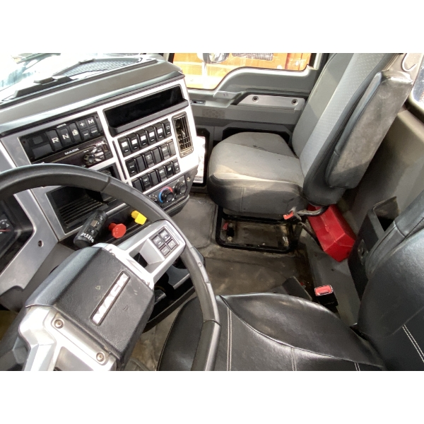 2019 MACK PI64T Day Cab Truck - J.M. Wood Auction Company, Inc.