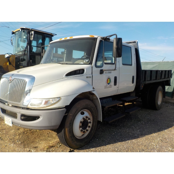 2014 INTERNATIONAL 4300 Flatbed Dump Truck