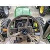 Image 11 : 2017 JOHN DEERE 6110M Farm Tractor