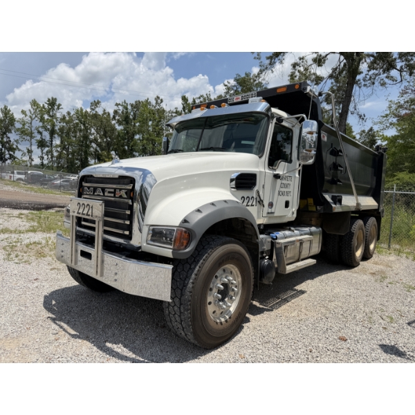 2026 MACK GR64F Dump Truck