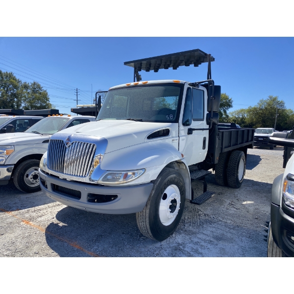 2012 INTERNATIONAL DURASTAR 4300 Flatbed Truck