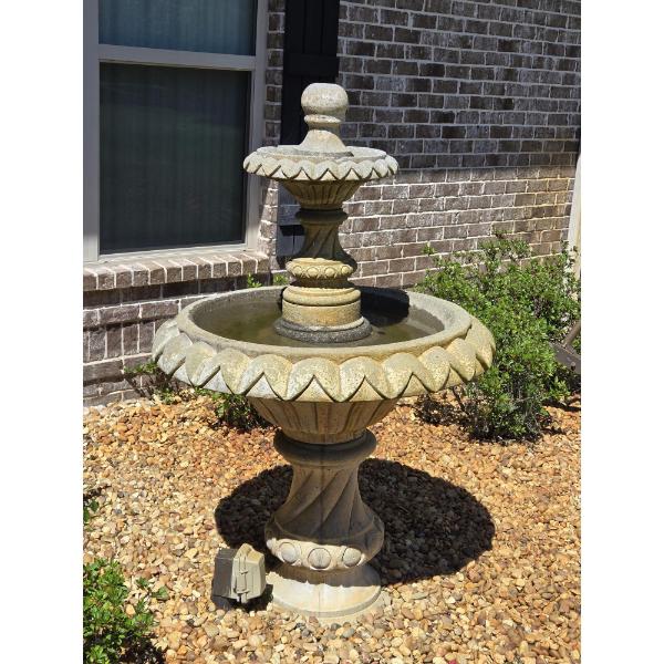BIRD BATH WATER FOUNTAIN