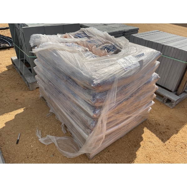 PALLET OF BAGGED GRAVEL - PENNSYLVANIA BLUE STONE