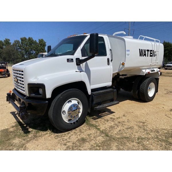 2005 CHEVROLET C8500 Water Truck