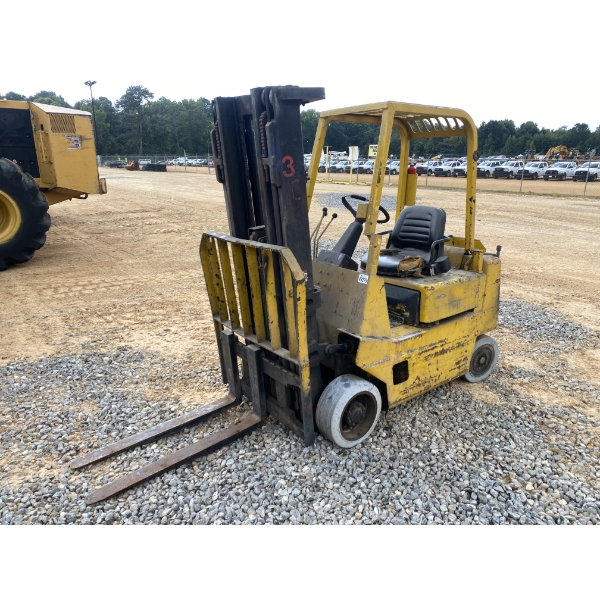 HYSTER S40XL Forklift - Mast