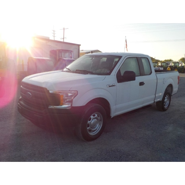 2020 FORD F150 XL Pickup Truck