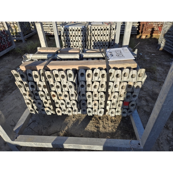 1' 10" CUP LOCK HORIZONTAL Aerial Work Platform