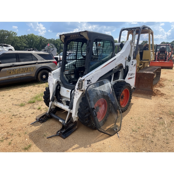 2015 BOBCAT S590 Skid Steer Loader - Wheel