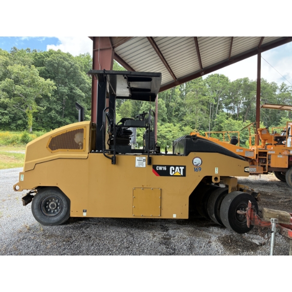 2016 CAT CW16 PNEUMATIC Roller