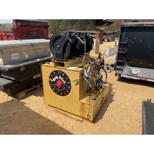 BIG SLICK OIL DISTRIBUTION TANK