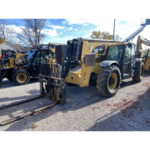 2018 CAT TL1055D Forklift - Telehandler