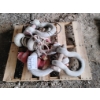 Image 3 : VARIOUS SHACKLES