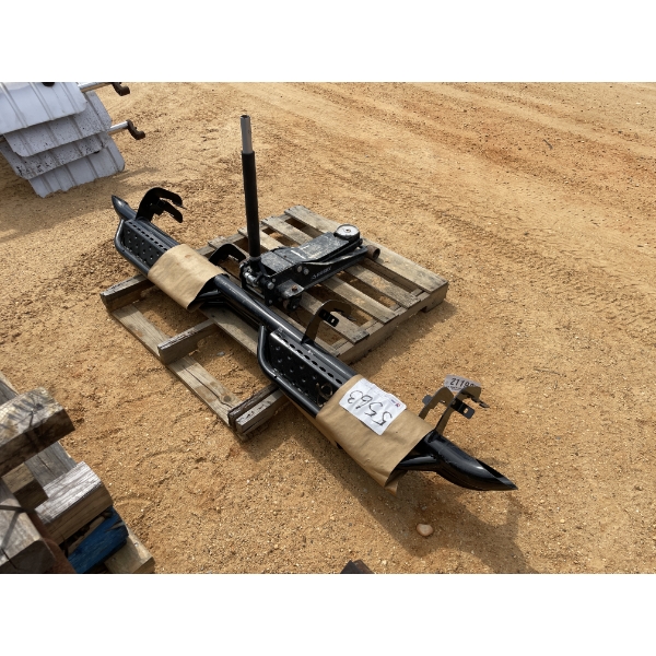 STEP BARS & FLOOR JACK