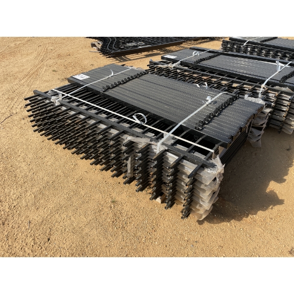 DECORATIVE METAL FENCE, (14) 7' PANELS, (14) POST