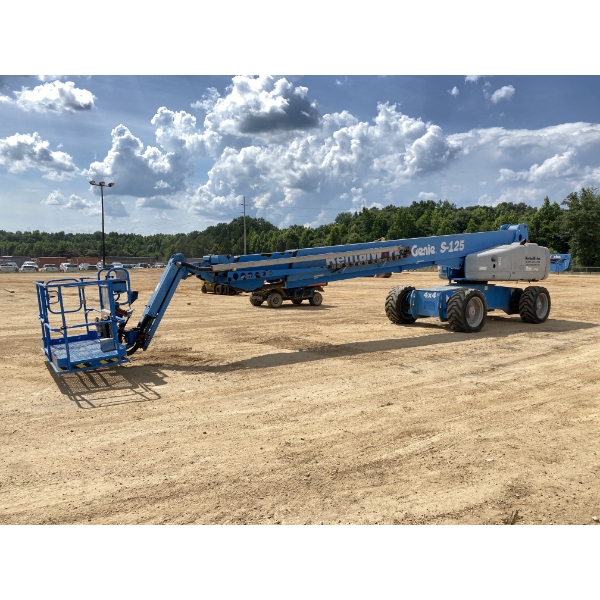 2014 GENIE S-125 Manlift