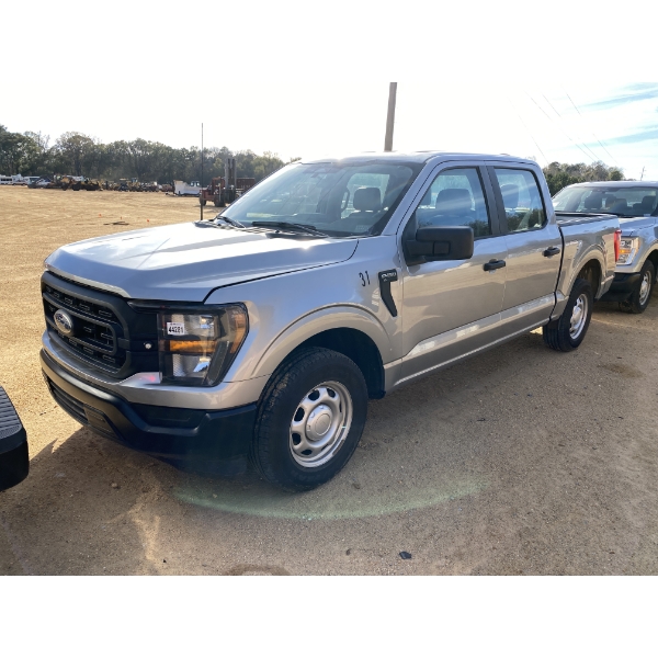 2023 FORD F150 XL Pickup Truck