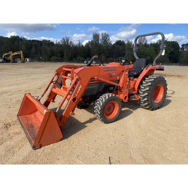 KUBOTA L2800D Farm Tractor