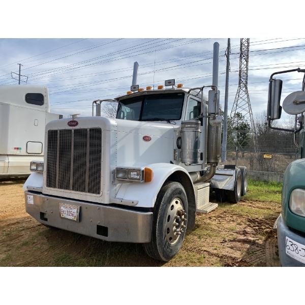 2006 PETERBILT 379 Day Cab Truck