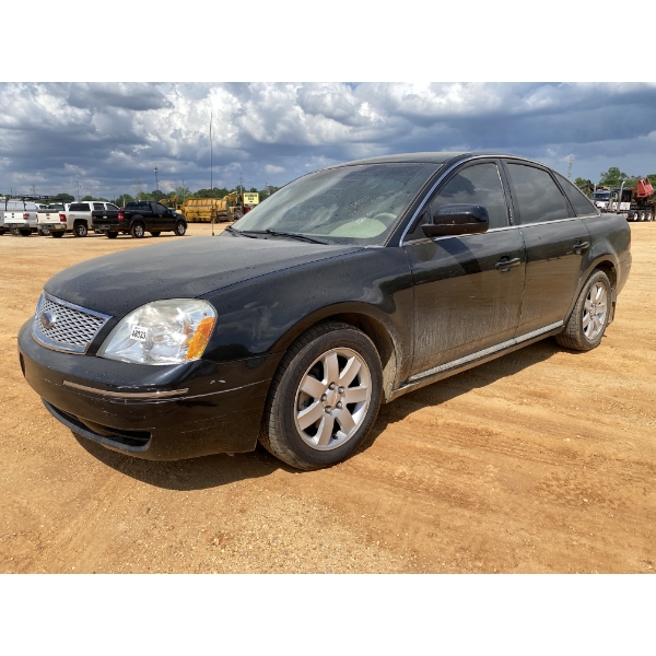 2007 FORD FIVE HUNDRED Automobile