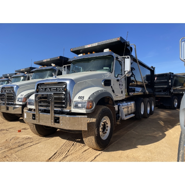 2024 MACK GR64F Dump Truck