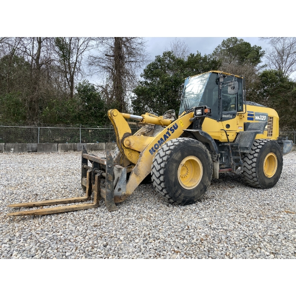 2018 KOMATSU WA320-8 Wheel Loader